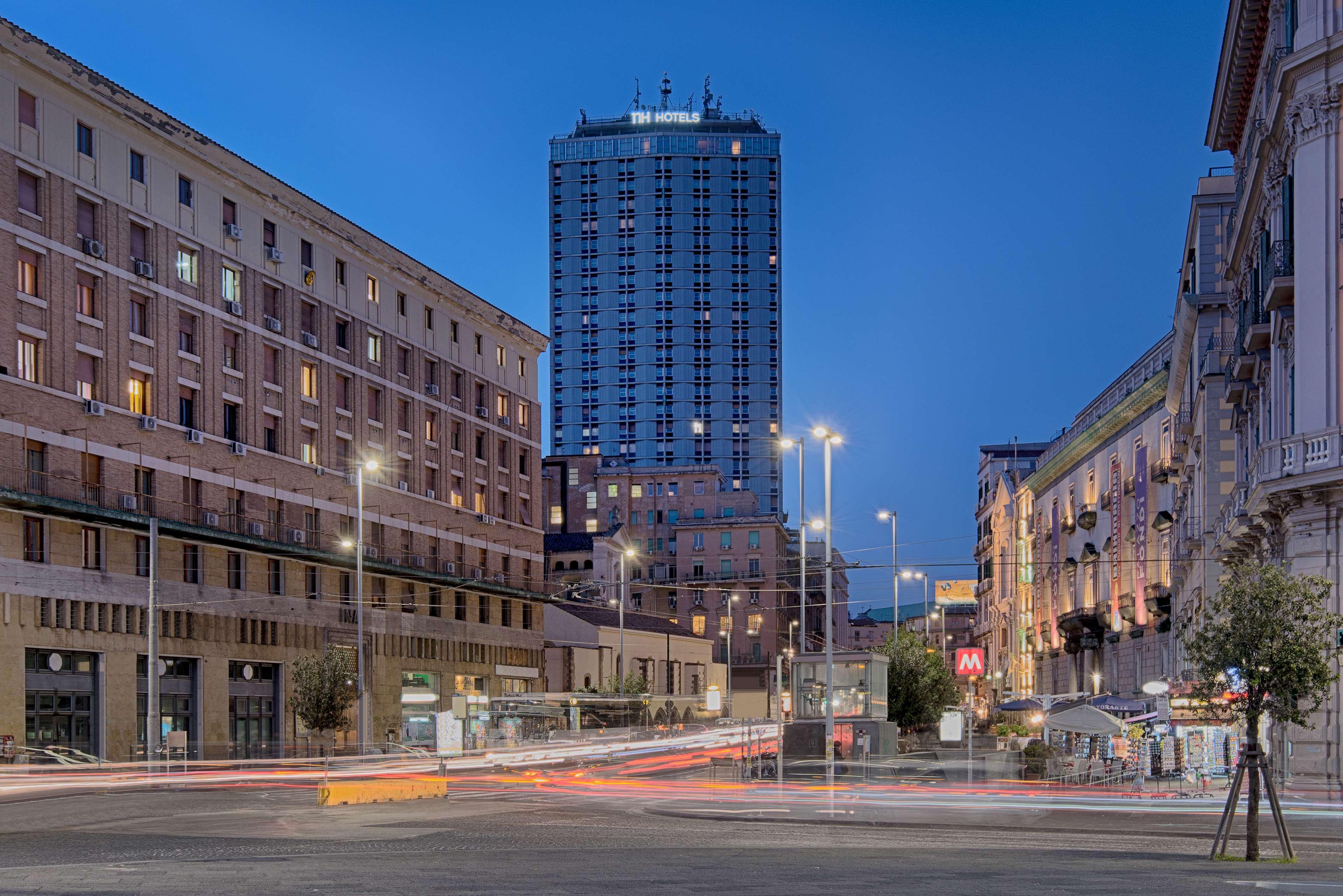 Hotel Nh Napoli Panorama Esterno foto