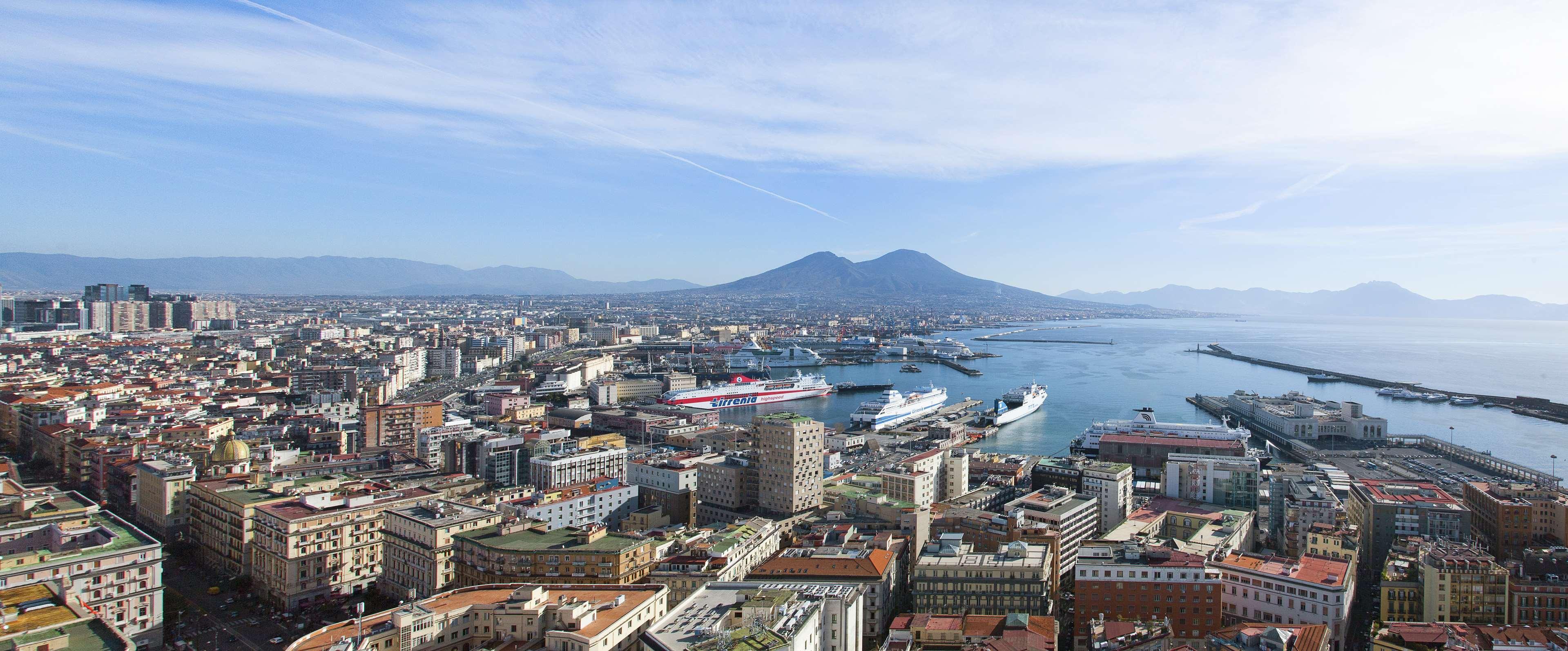 Hotel Nh Napoli Panorama Esterno foto