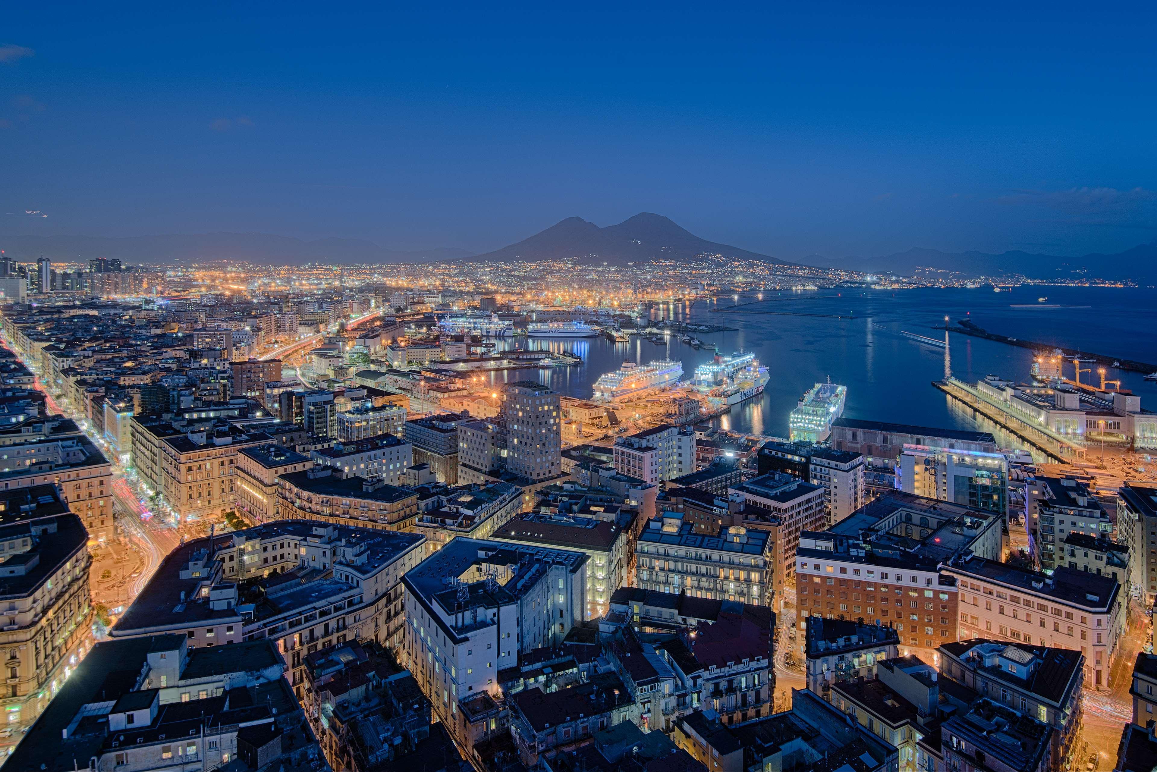 Hotel Nh Napoli Panorama Esterno foto