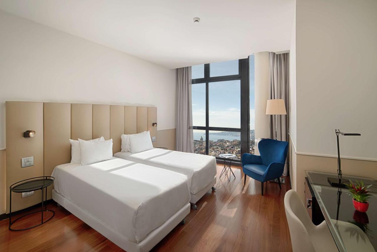 Hotel Nh Napoli Panorama Esterno foto
