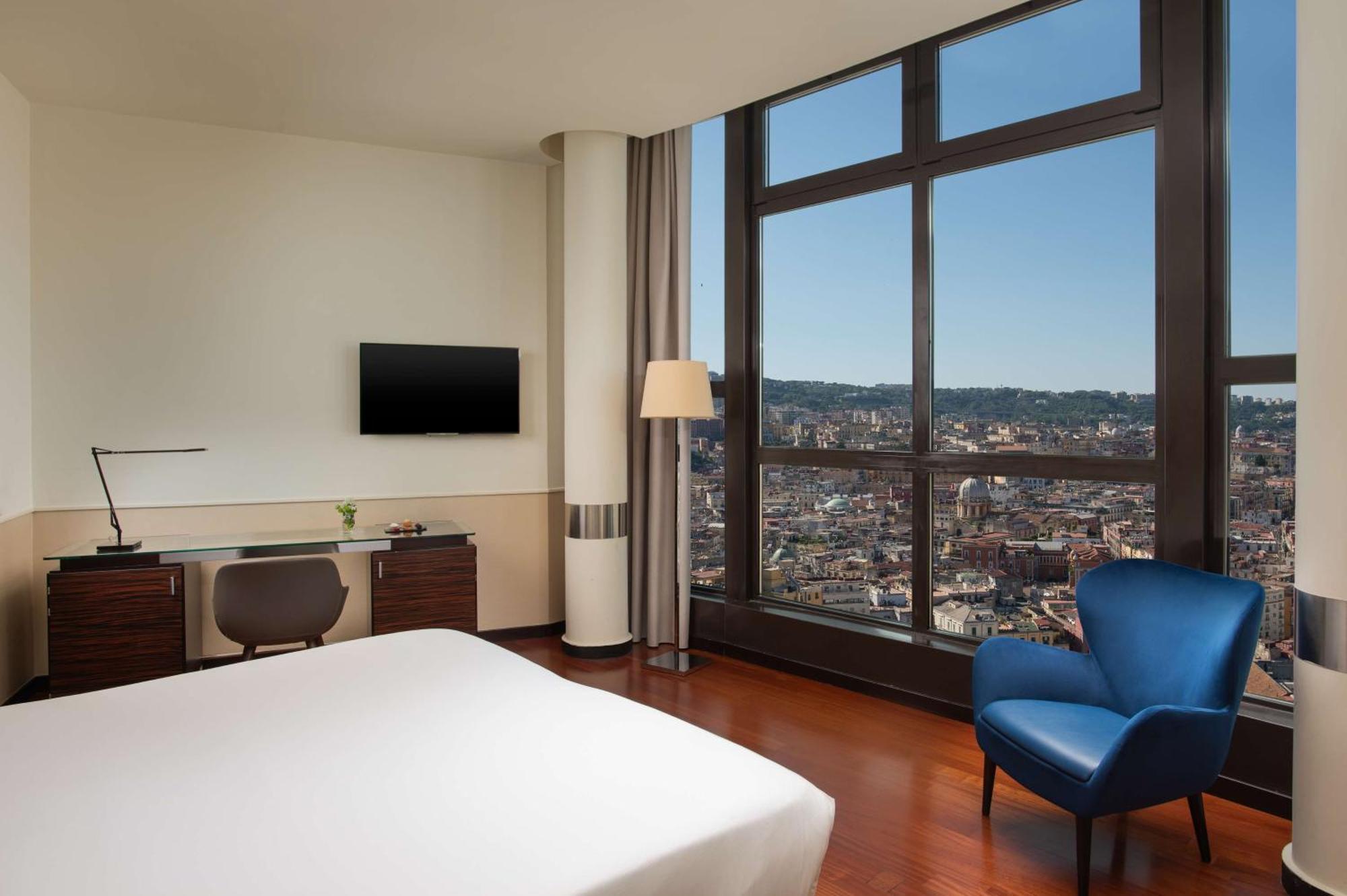 Hotel Nh Napoli Panorama Esterno foto